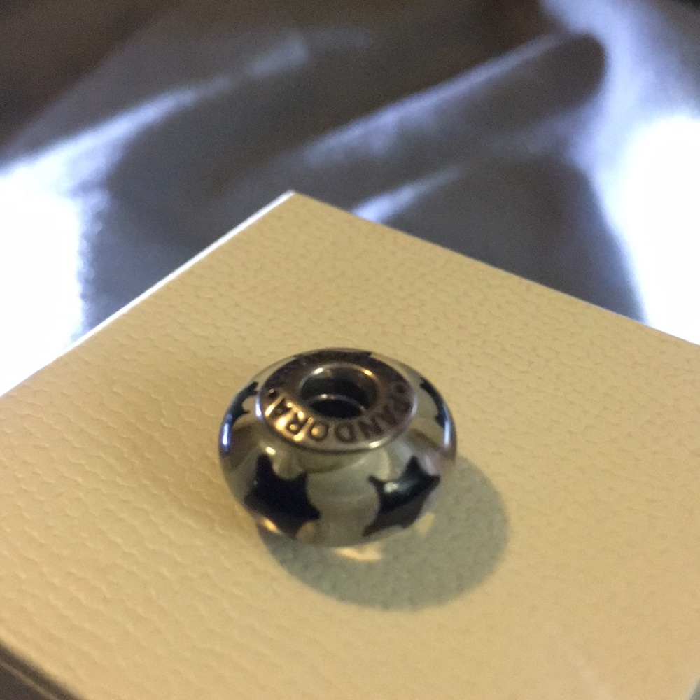 💥Flash Sale💥Pandora Stars Glass Murano Bead